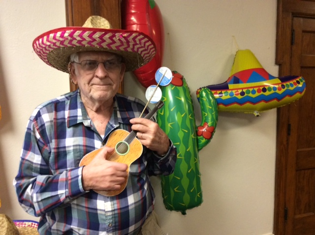photo 2015 Cinco de Mayo Leo Gust